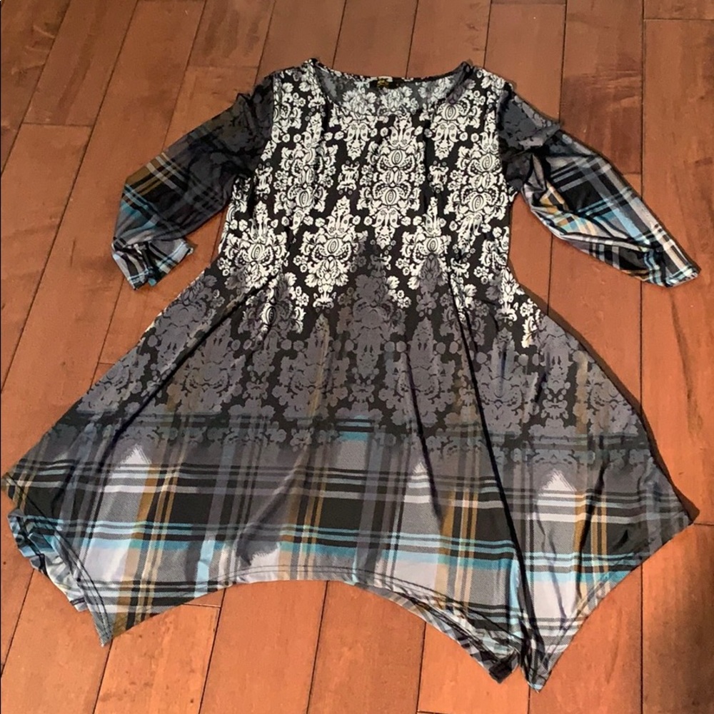 Printed plus size tunic